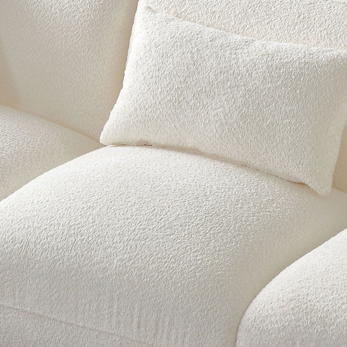 Canapé sectionnel blanc rembourré et confortable en duvet d'agneau doux avec pouf
