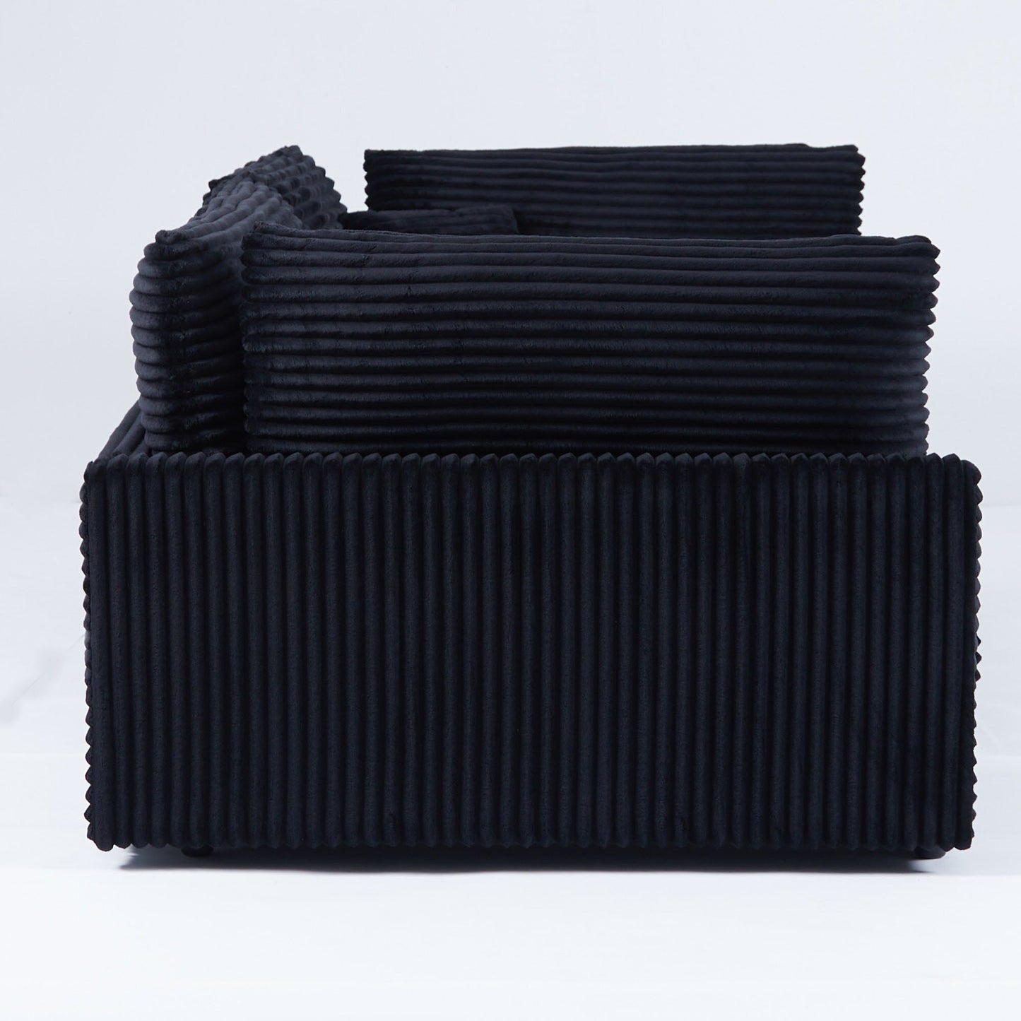 Canapé en velours côtelé noir de 112 pouces : deux coussins décoratifs, quatre dossiers, ouvrant un nouveau style pour l'espace décontracté du salon