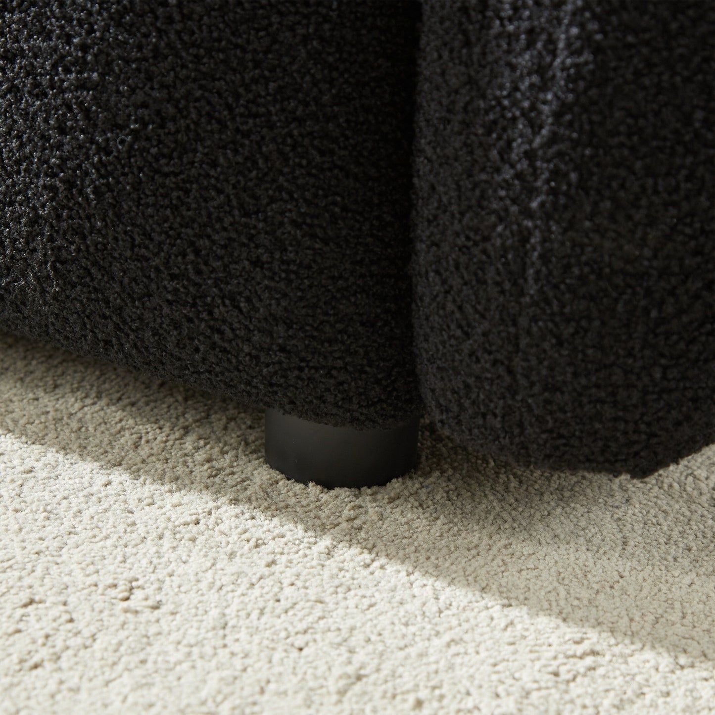 Canapé 3 places en tissu de 82 pouces avec coussins de dossier moelleux, cadre en bois massif et coussins en mousse confortables