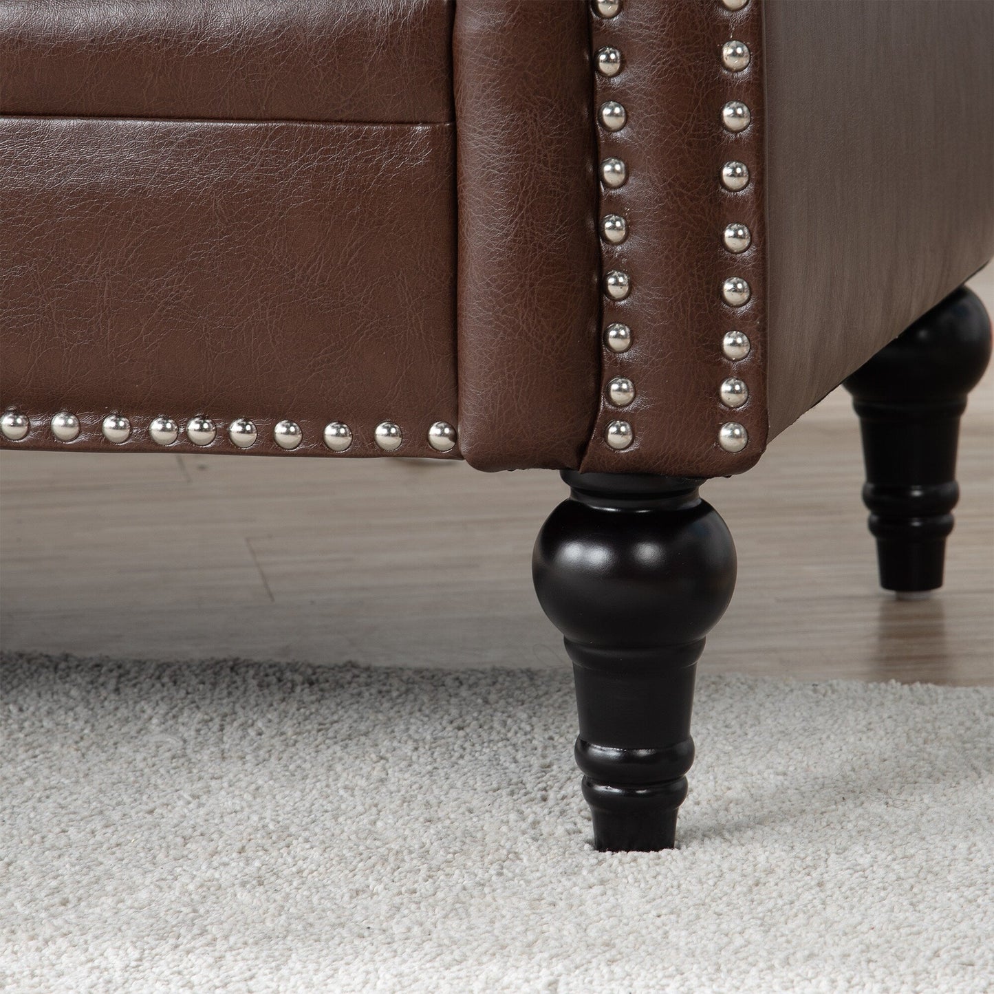 Canapé 3 places à accoudoirs carrés en similicuir 83,66 po avec coussins amovibles, support à ressorts ensachés et garniture cloutée