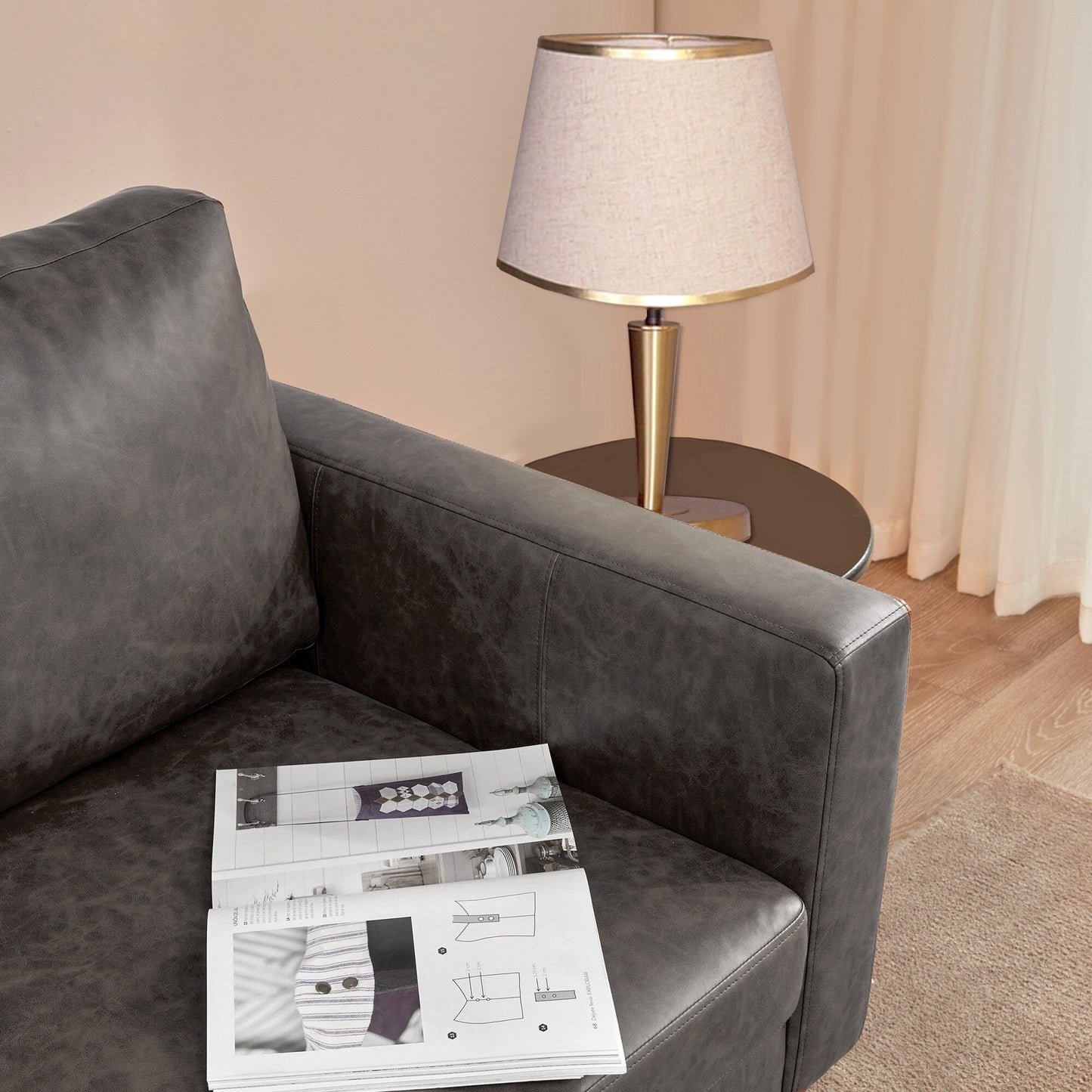 Canapés causeuse en similicuir noir antique du milieu du siècle moderne 65 avec cadre en bois massif et coussin rembourré pour le salon