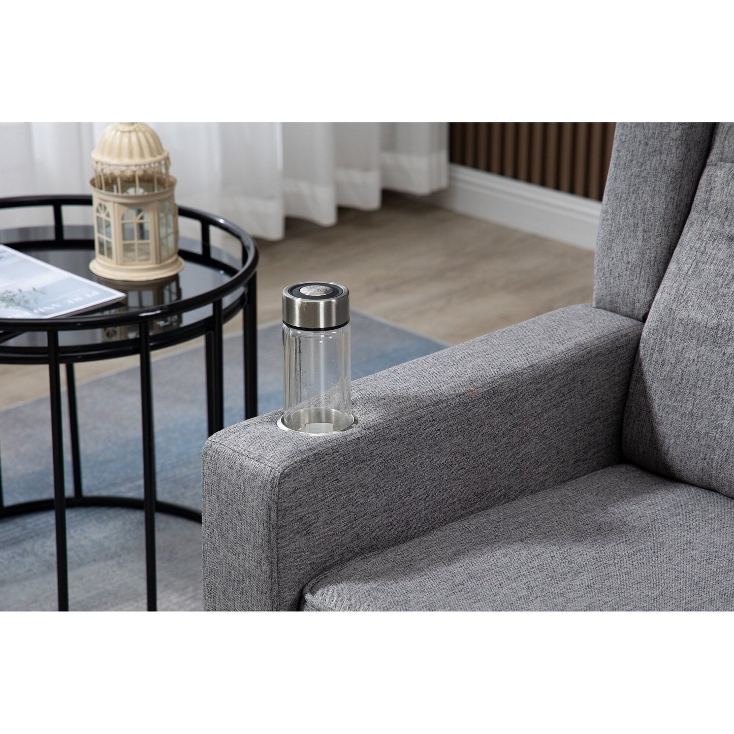 Fauteuil inclinable à bras poussants