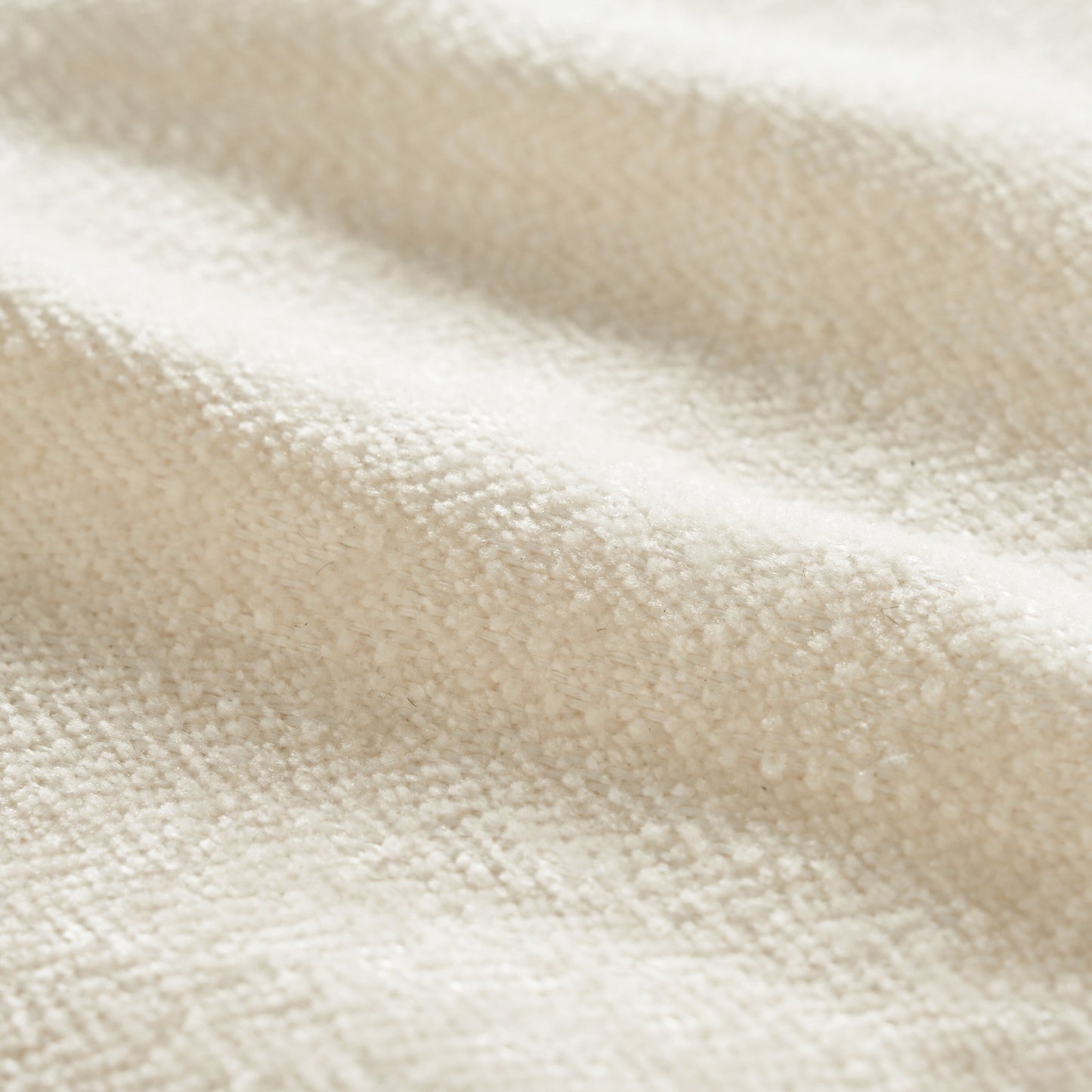 Canapé 3 places beige minimaliste à compression 81,5 avec larges assises et rembourrage en mousse haute densité pour salons