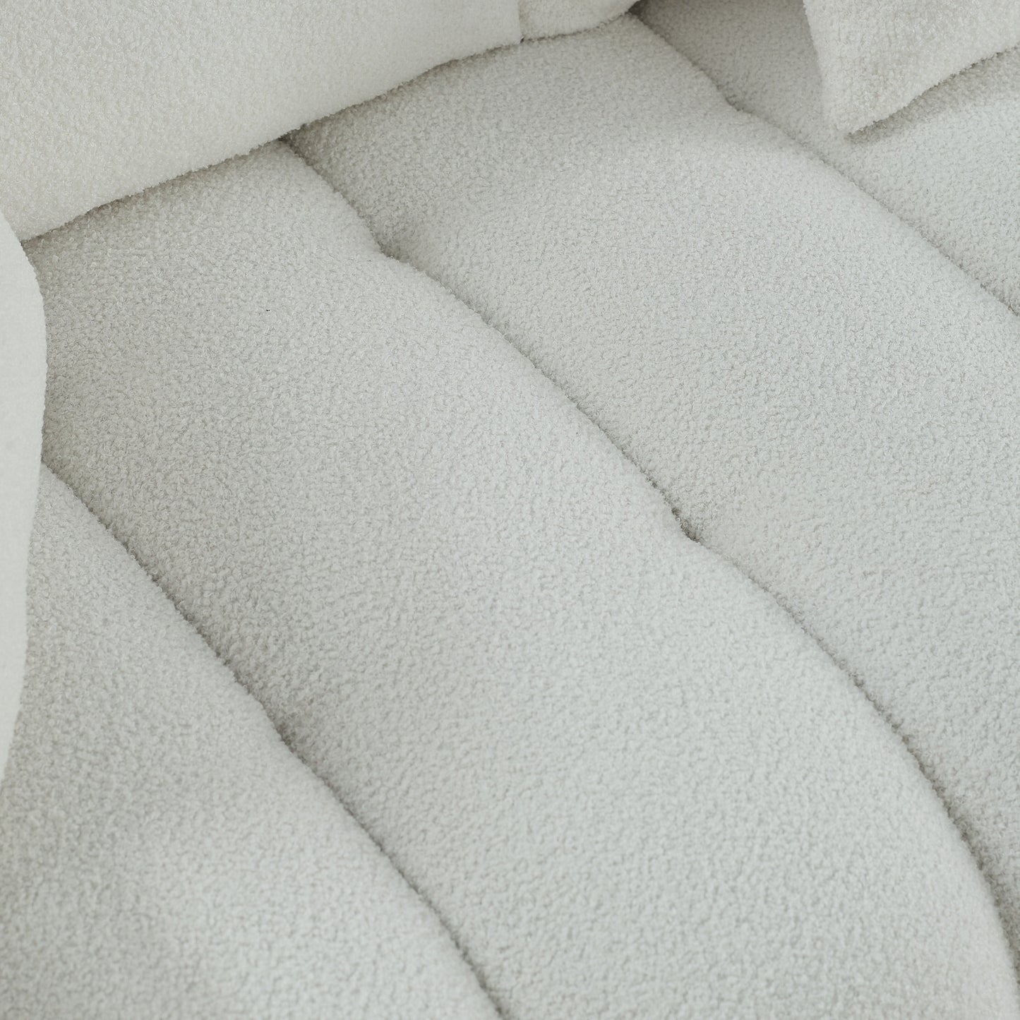 Canapé 3 places en tissu beige de 82 pouces avec coussins de dossier moelleux, cadre en bois massif et coussins en mousse confortables