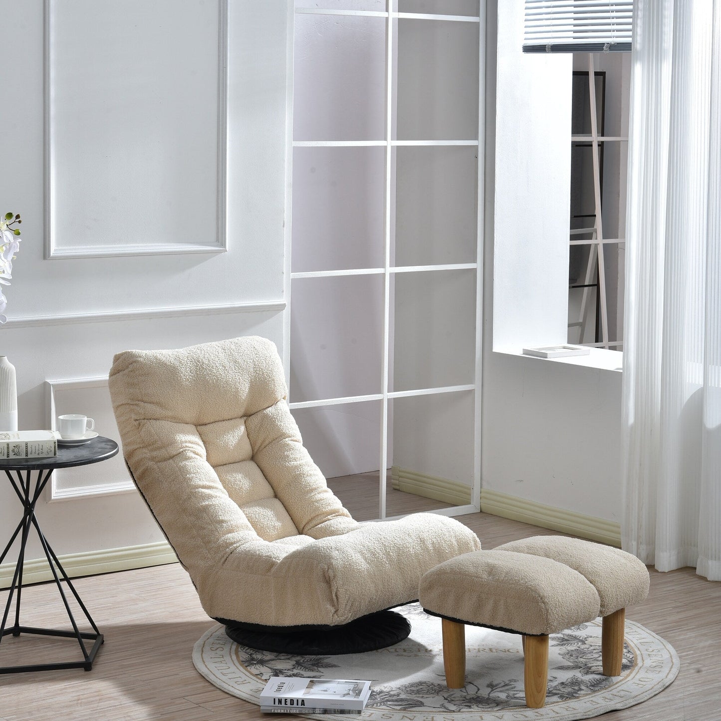 Fauteuil inclinable manuel pivotant à 360°, rembourré en tissu boucle beige, sans accoudoirs, avec pouf, appui-tête et dossier réglables