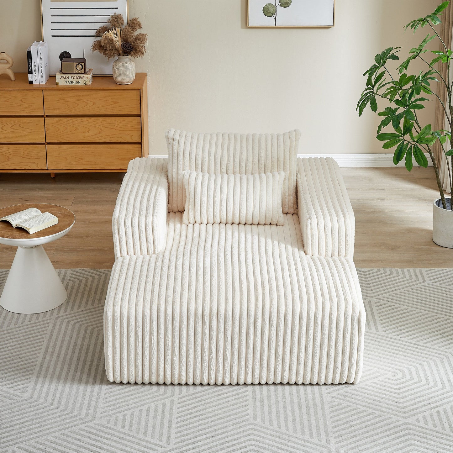 Fauteuil de salon en velours côtelé beige avec 2 coussins