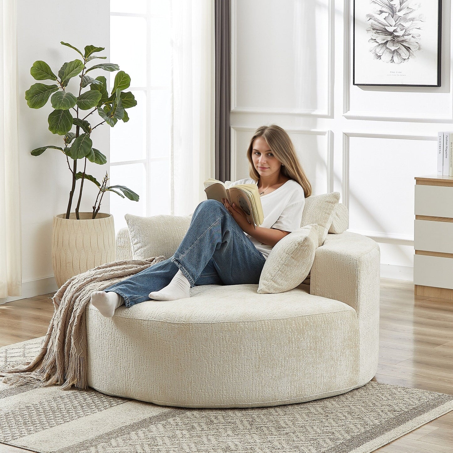 Canapé-lit simple rond beige moderne de 55 cm en chenille éponge avec coussin de dossier pour le salon