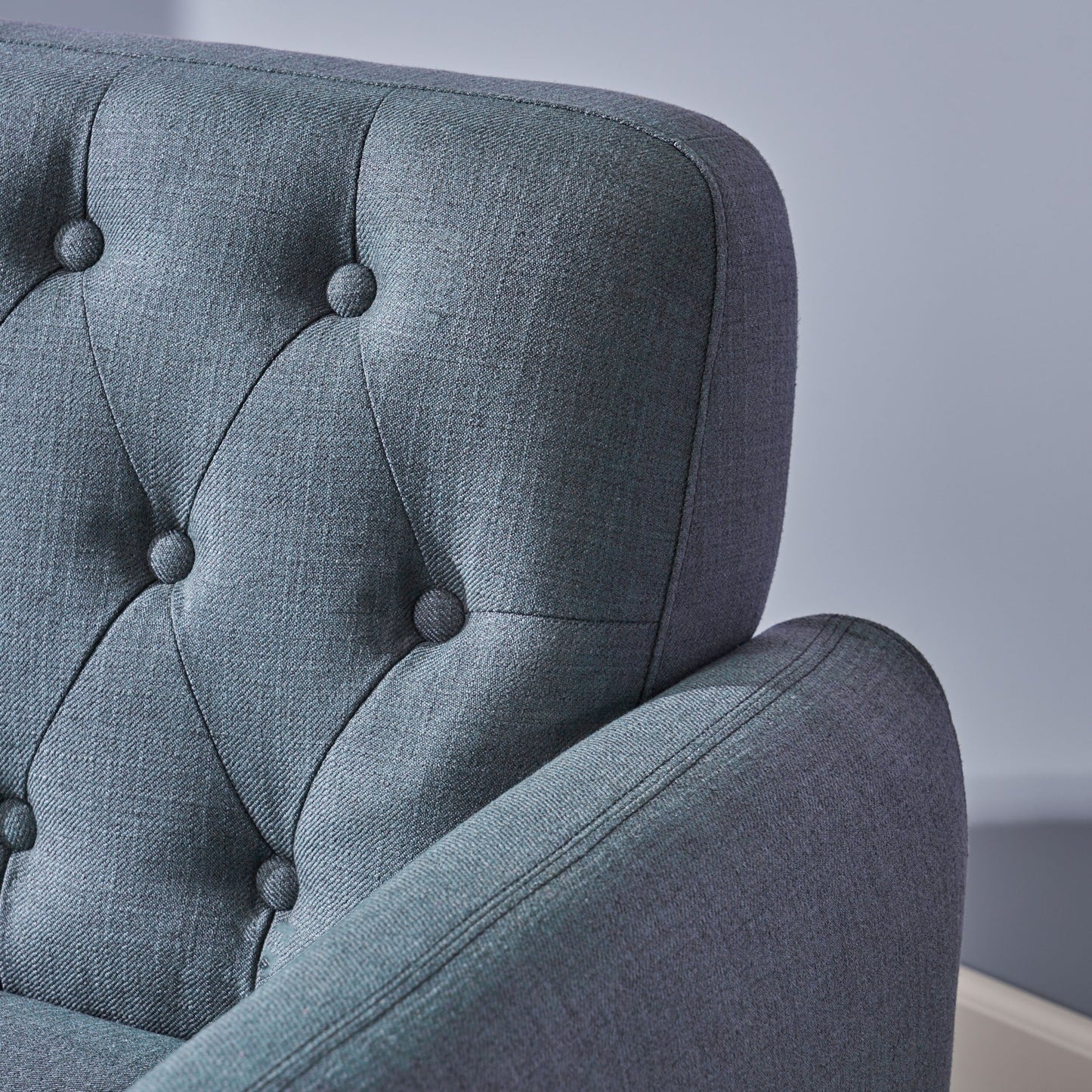 Petit canapé Bernice de style milieu de siècle par Christopher Knight Home