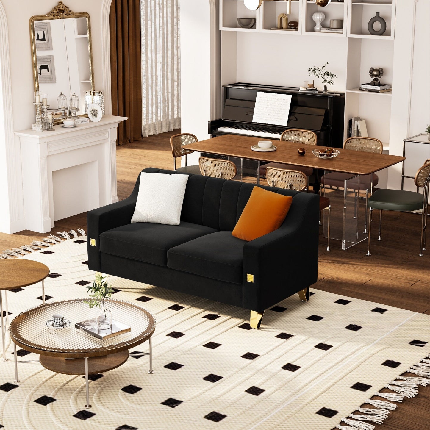 Canapé causeuse moderne en velours noir avec touches dorées et coussins moelleux pour le salon