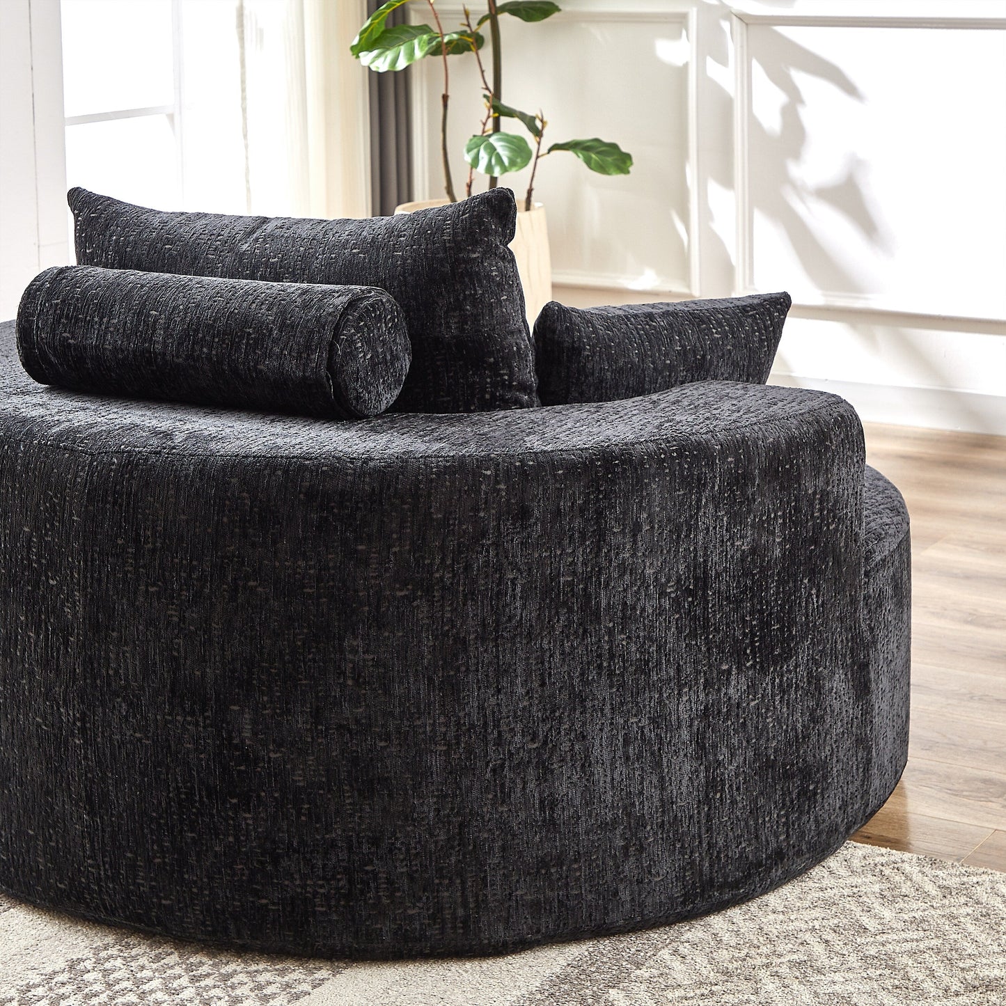 Canapé-lit simple rond en chenille noire avec coussin de dossier