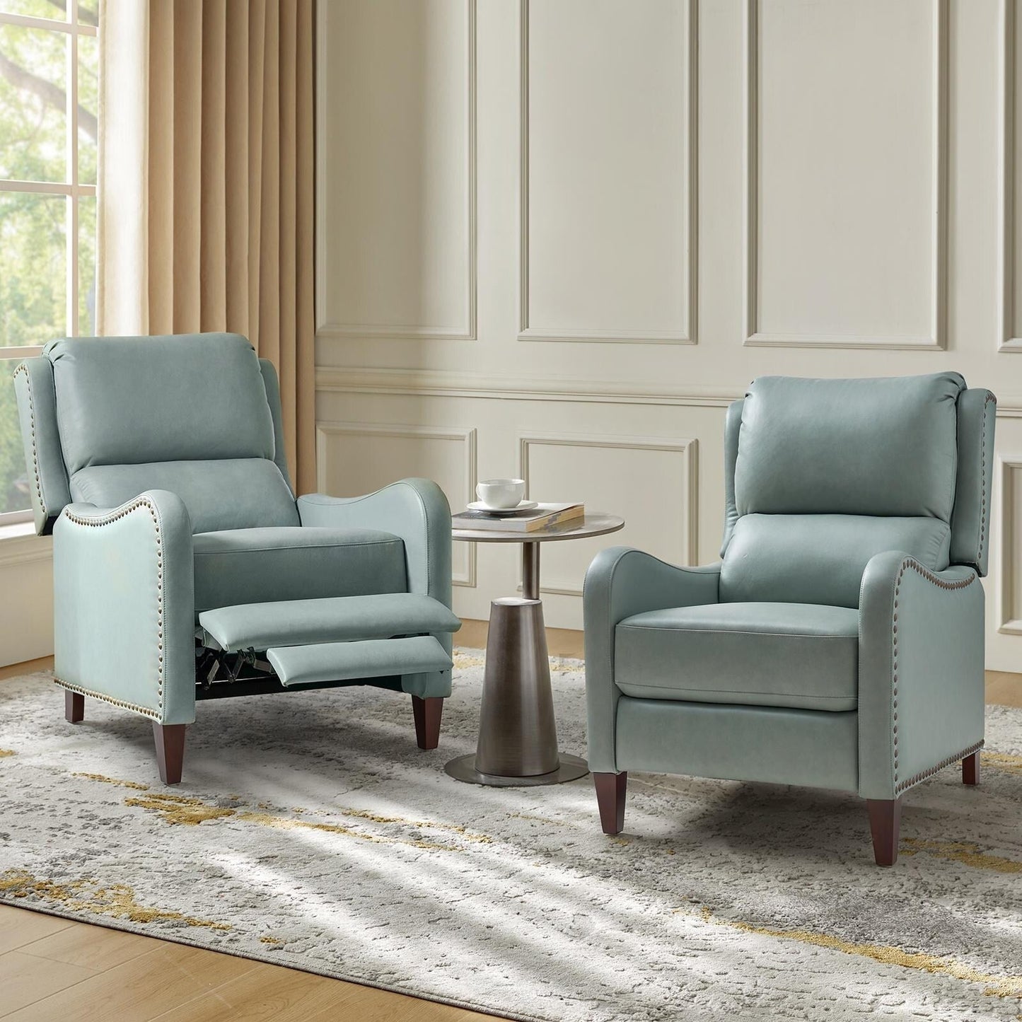 Fauteuil inclinable moderne Brigida en cuir véritable avec garniture cloutée et repose-pieds réglable, lot de 2 par HULALA HOME