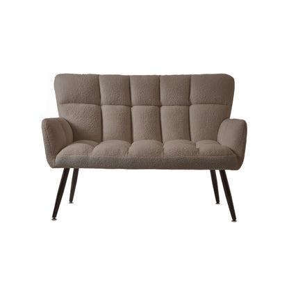 Canapé causeuse Teddy marron 52 avec dossiers matelassés et cadre en bois dur pour le salon.