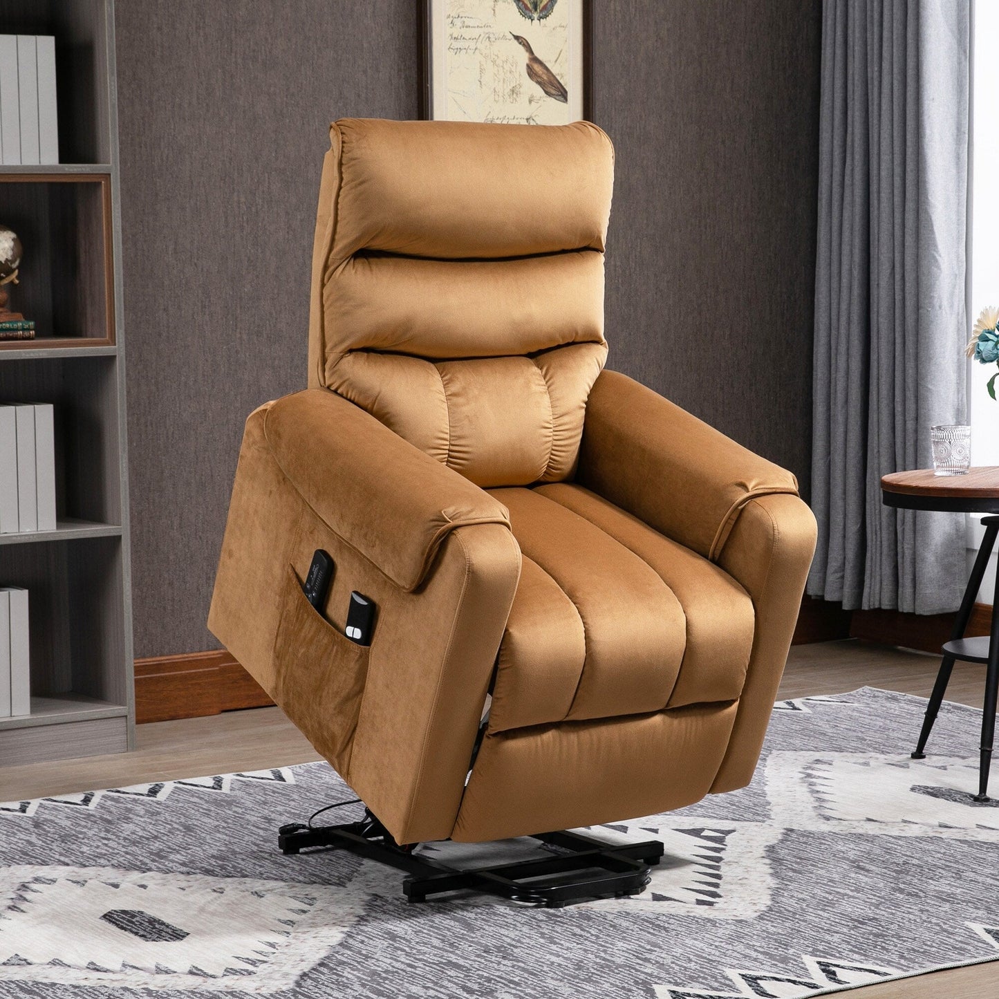 Fauteuil inclinable électrique rembourré en velours marron avec massage par vibration, télécommande, poches latérales et inclinaison réglable
