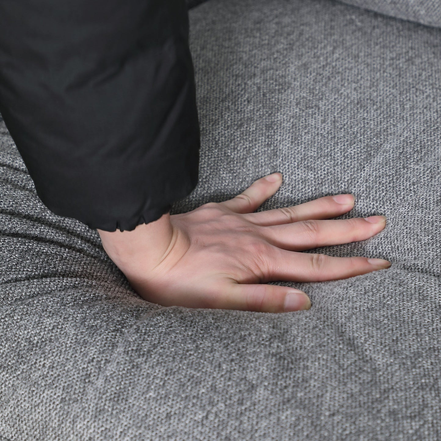 Canapé 3 places en chenille avec accoudoirs roulés