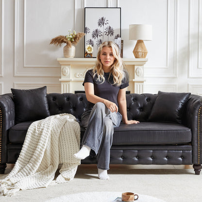 Canapé 3 places Chesterfield 85.5 en tissu technique avec coussins