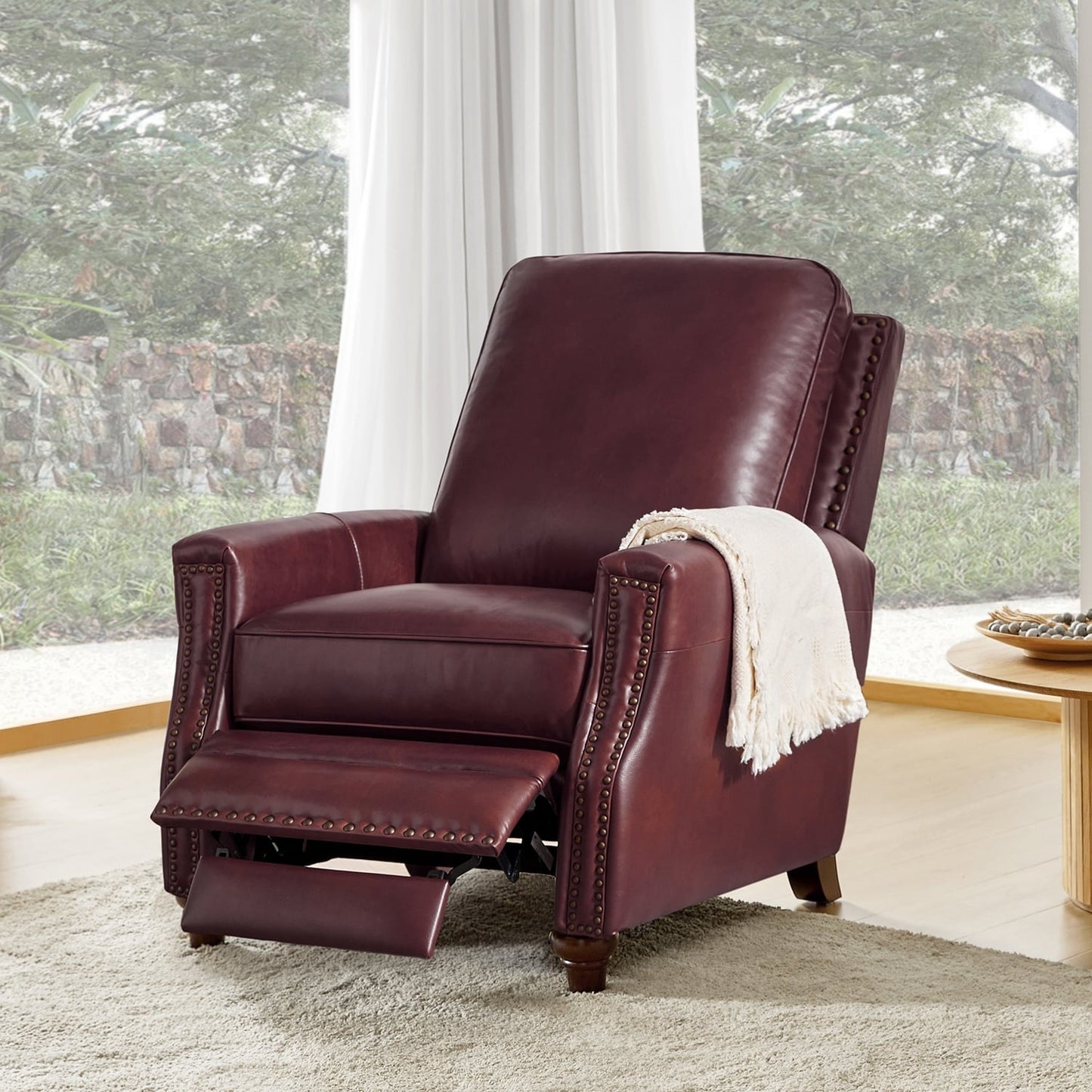 Fauteuil inclinable moderne en cuir véritable de style cigare avec garniture cloutée par HULALA HOME