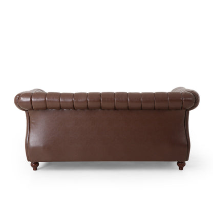 Canapé Chesterfield marron foncé avec têtes de clous et pieds en bouleau