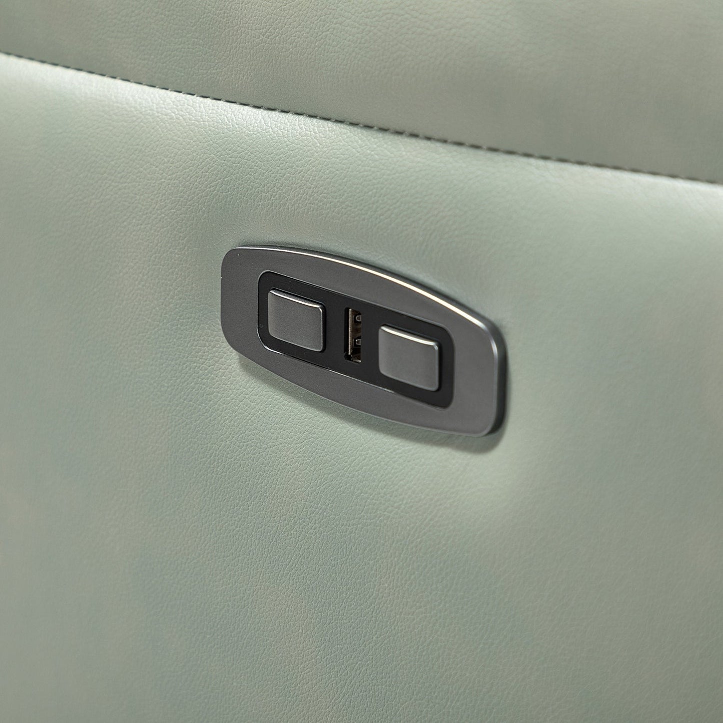 Fauteuil inclinable électrique en cuir véritable Eliseo avec port USB et design à oreilles