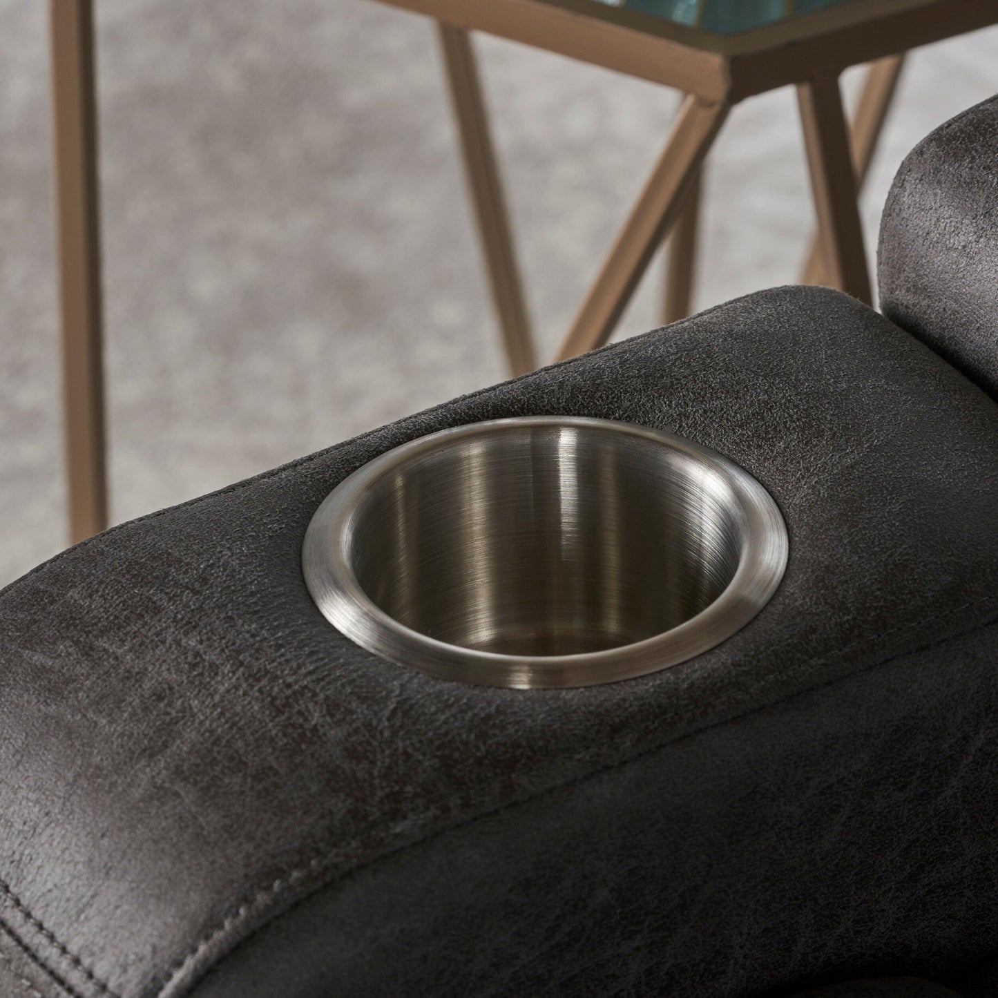 Fauteuil inclinable électrique en microfibre Emersyn par Christopher Knight Home