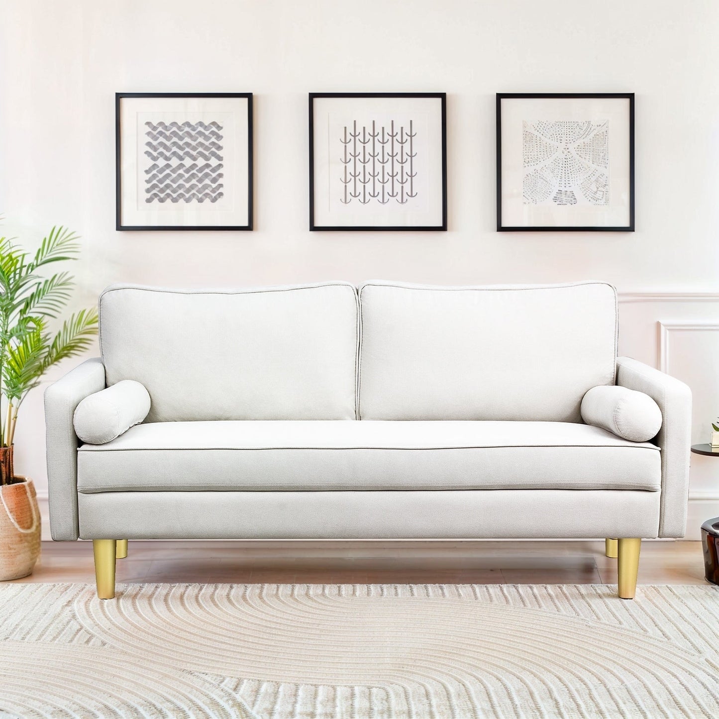 Superbe causeuse 2 places en polyester orange de 65 po avec poches latérales et coussins ronds - 65 po