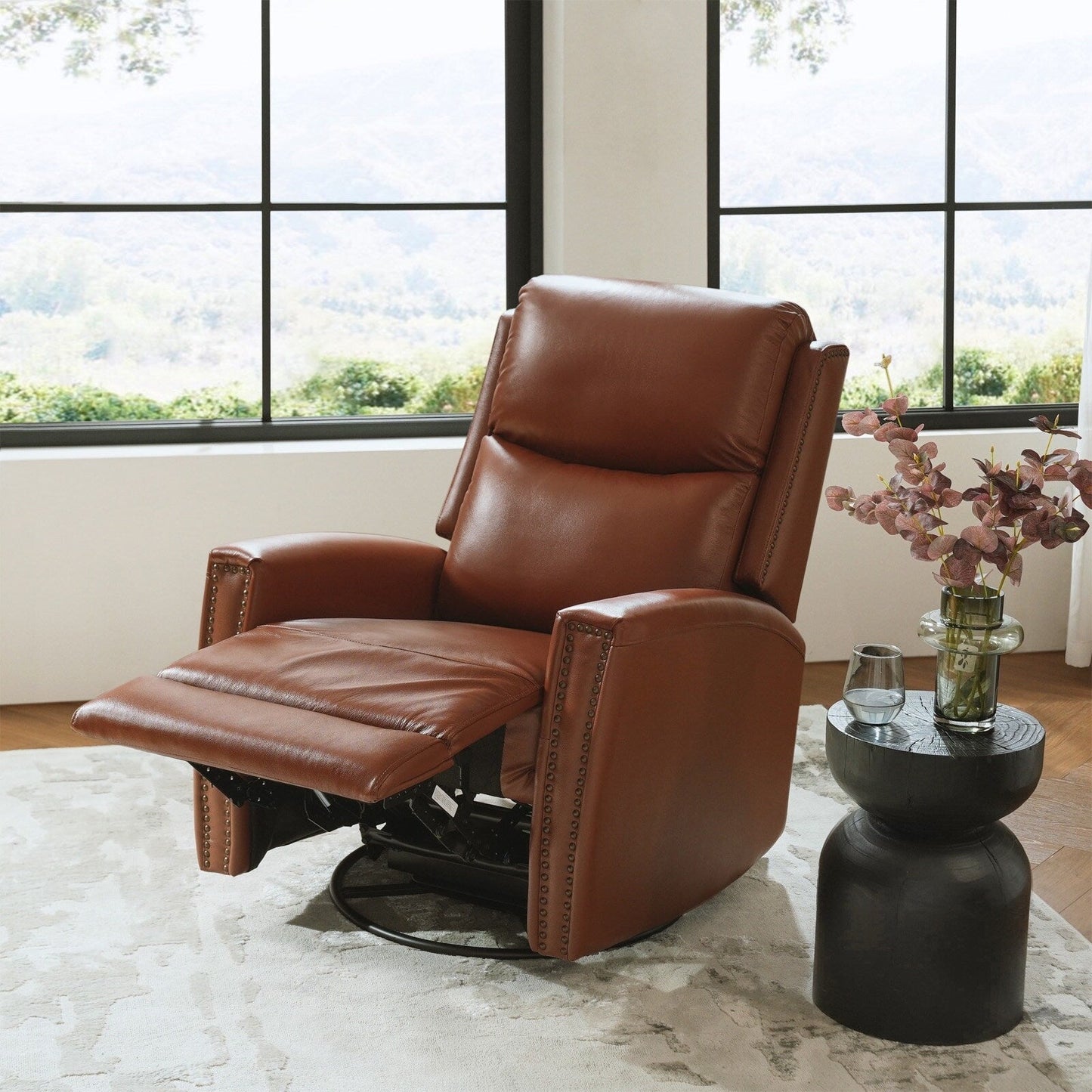 Fauteuil inclinable pivotant à oreilles Fiacro 30.31 en cuir véritable, large et moderne, avec garnitures cloutées
