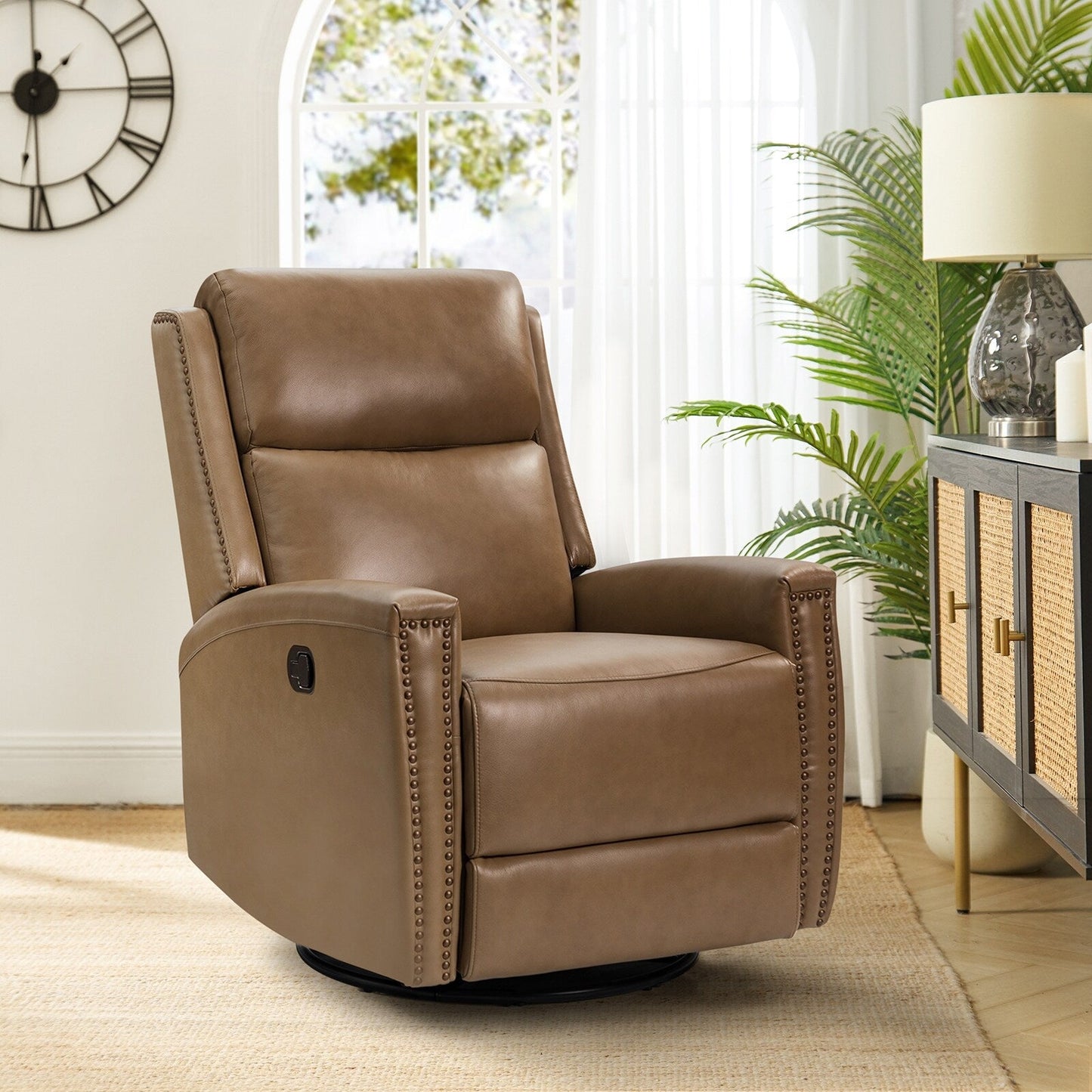 Fauteuil inclinable pivotant à oreilles Fiacro 30.31 en cuir véritable, large et moderne, avec garnitures cloutées