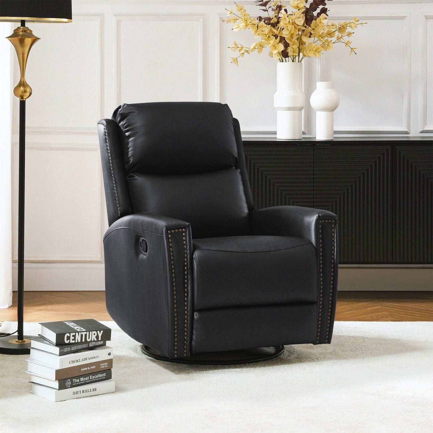 Fauteuil inclinable pivotant à oreilles Fiacro 30.31 en cuir véritable, large et moderne, avec garnitures cloutées