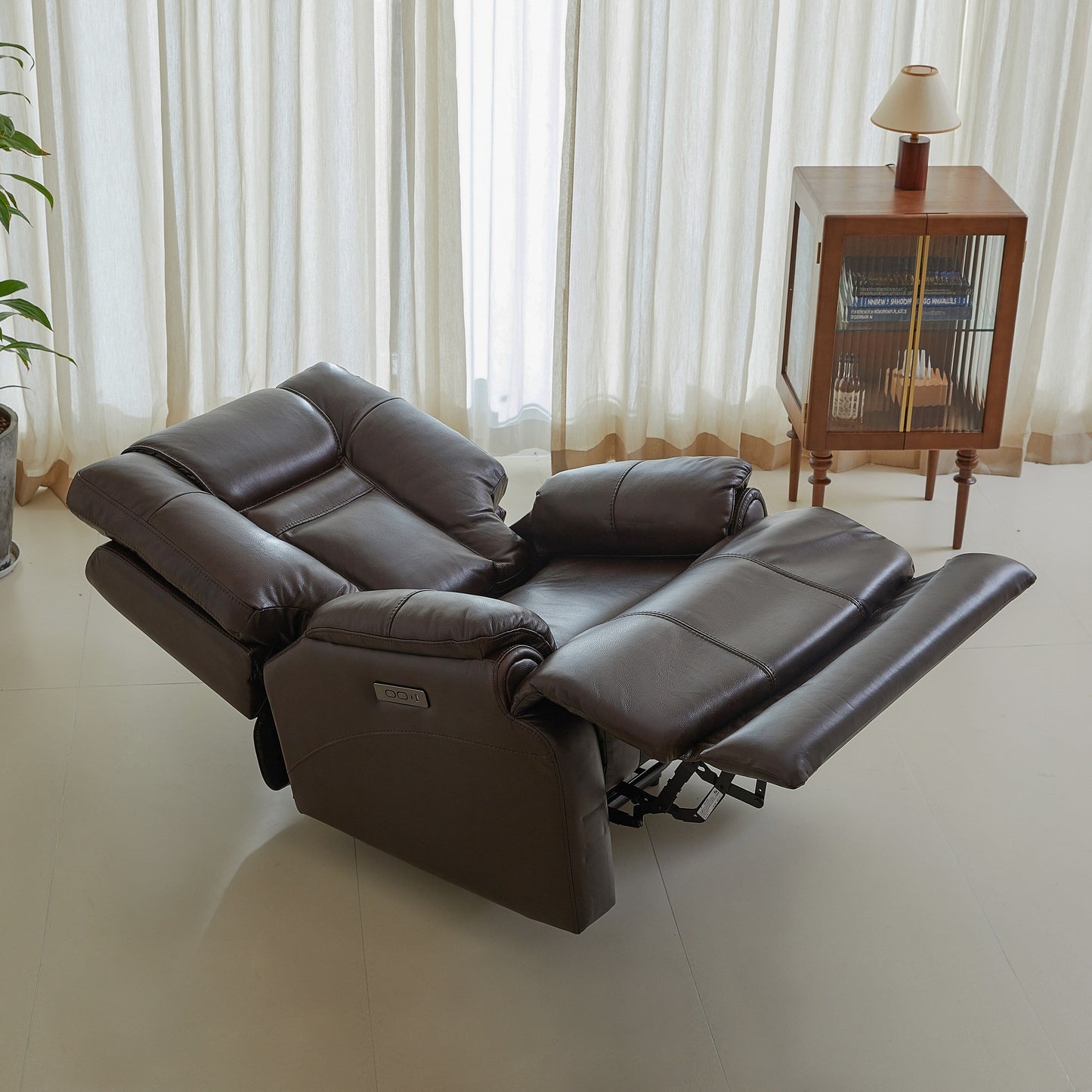 Véritable fauteuil inclinable électrique à inclinaison zéro gravité avec appui-tête réglable et repose-pieds extensible en cuir de qualité supérieure
