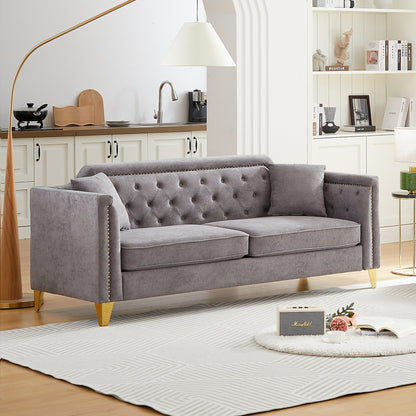Canapé 3 places gris moderne capitonné en chenille de 61,5 pouces avec accoudoirs décorés de clous cuivrés et 2 coussins pour le salon