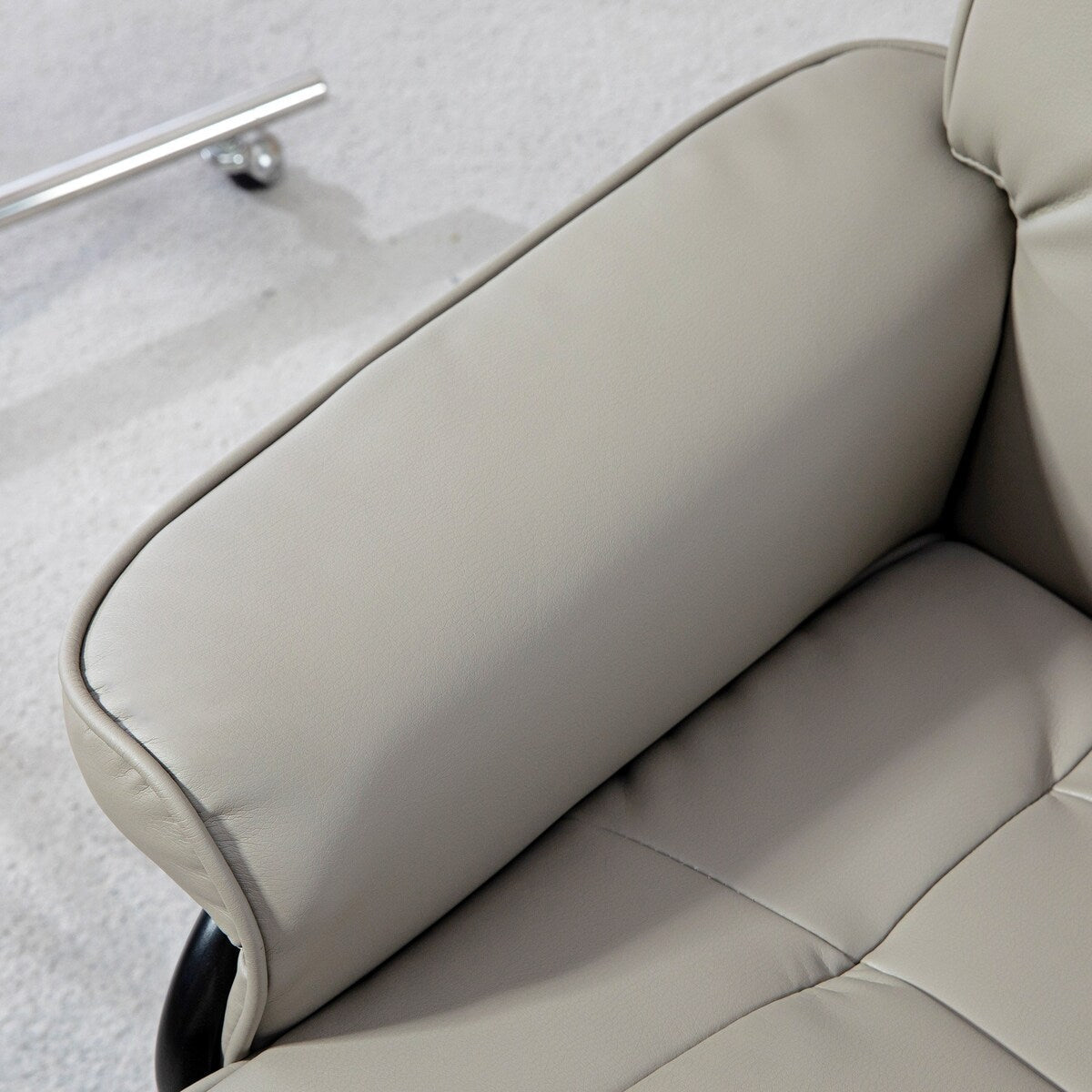 Fauteuil inclinable pivotant et ottoman HOMCOM, fauteuil inclinable en similicuir avec dossier haut