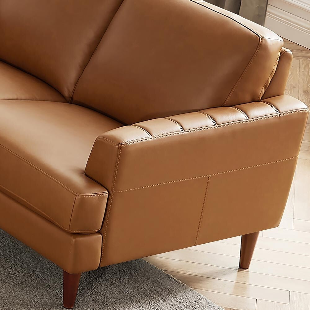 Canapé Cassia en cuir pleine fleur avec plumes, mousse à mémoire de forme et ressorts Ivy Living