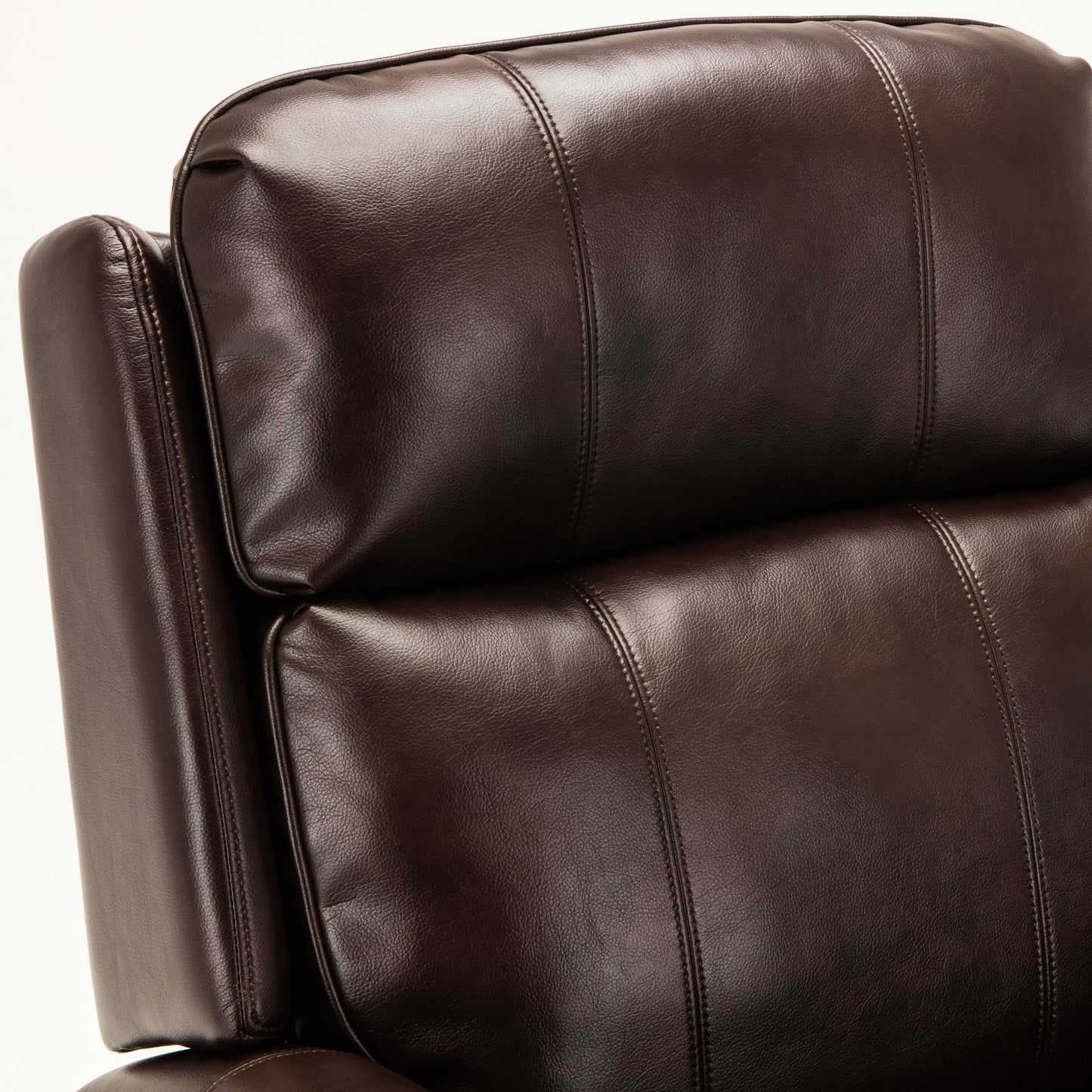 Fauteuil releveur traditionnel Lawrence de Greyson Living