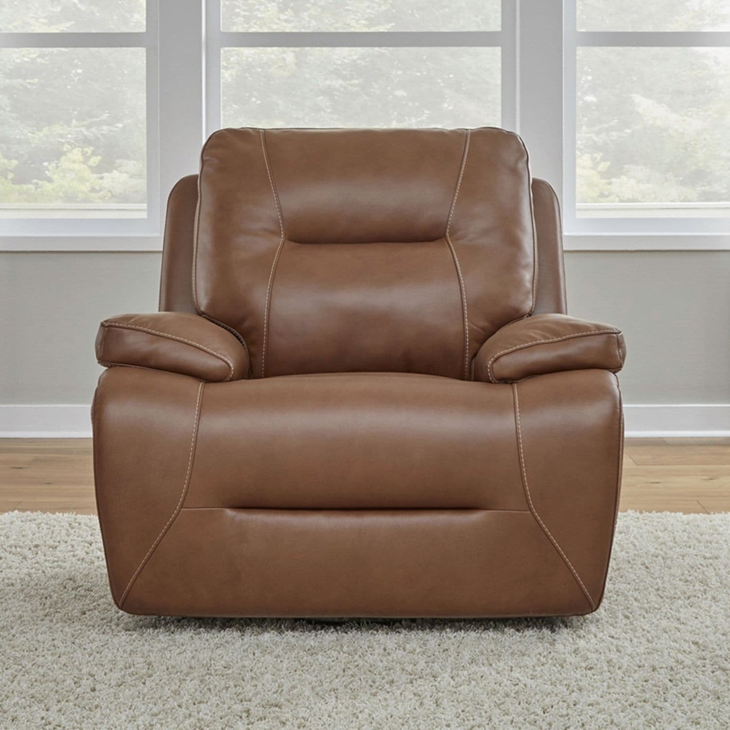 Fauteuil inclinable électrique en cuir Cameron de Liberty Furniture avec port de charge