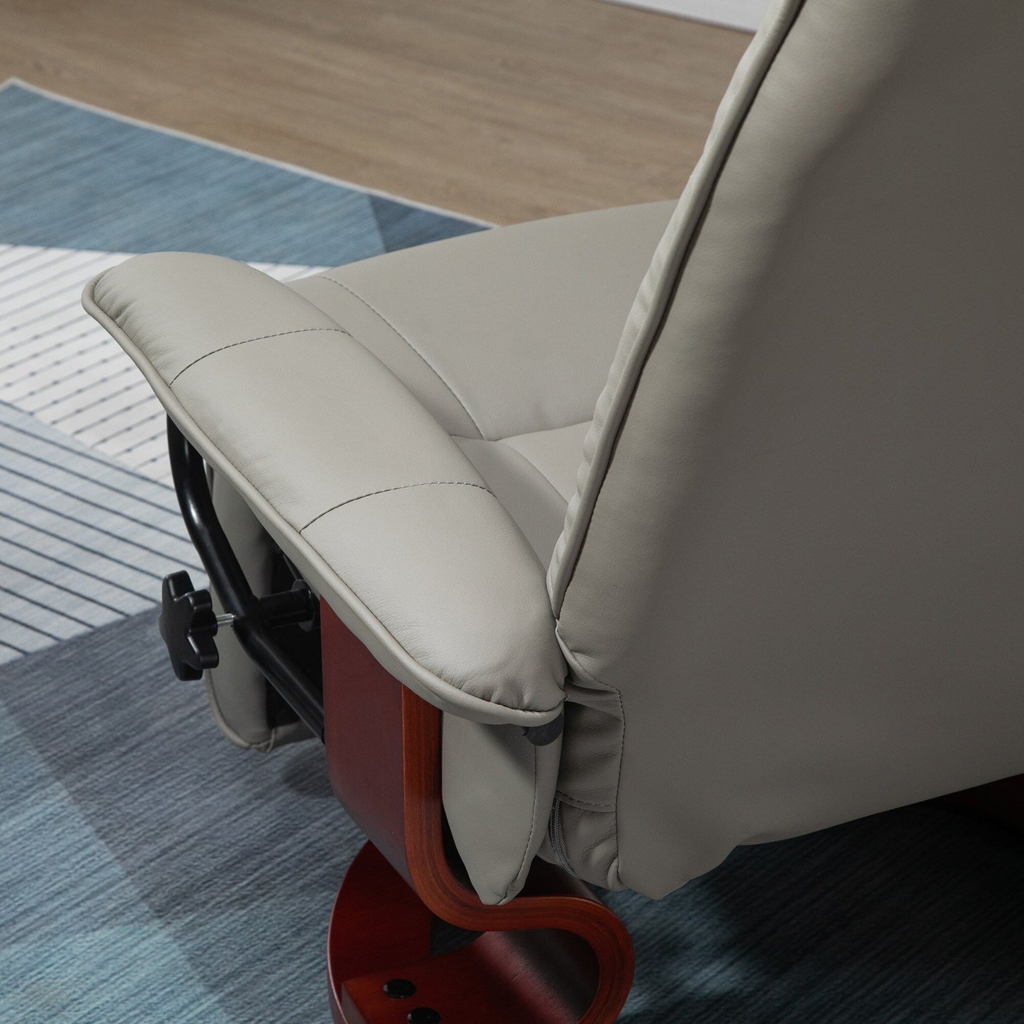 Fauteuil inclinable manuel avec base pivotante en bois et accoudoir rembourré