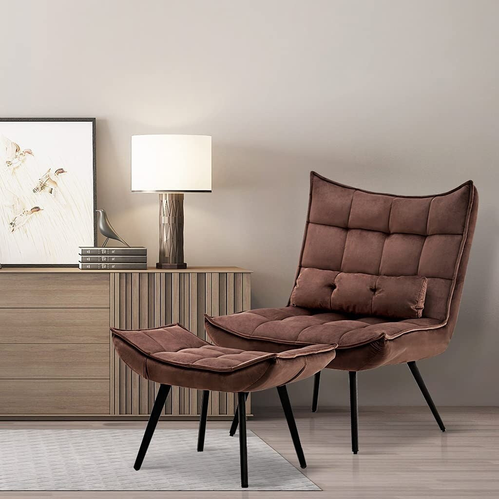Fauteuil d'appoint Mcombo avec pouf, fauteuil à oreilles capitonné en velours, chaises rembourrées avec pieds en métal pour chambre à coucher et salon 4079