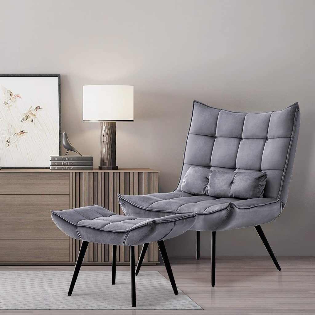 Fauteuil d'appoint Mcombo avec pouf, fauteuil à oreilles capitonné en velours, chaises rembourrées avec pieds en métal pour chambre à coucher et salon 4079
