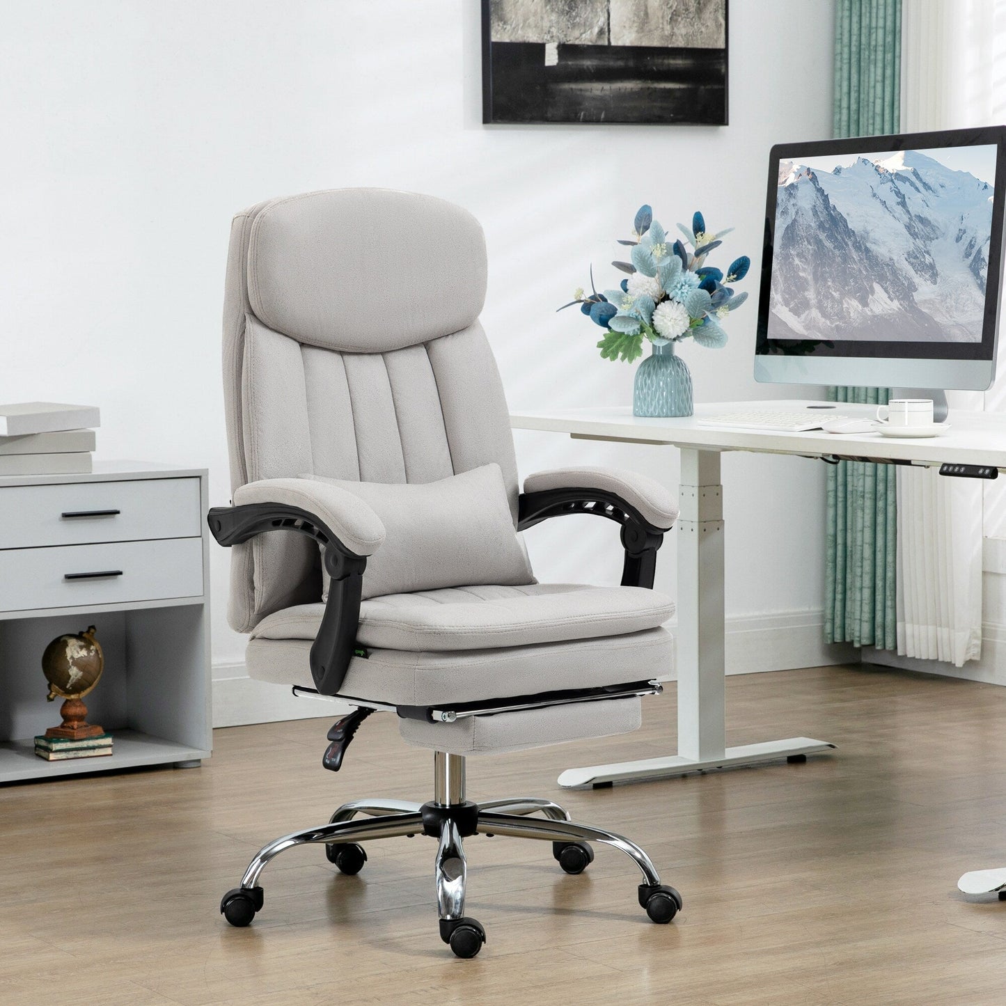 Fauteuil de bureau inclinable pivotant à 360° en microfibre avec massage par vibrations, chauffage lombaire, coussin lombaire, repose-pieds, hauteur réglable