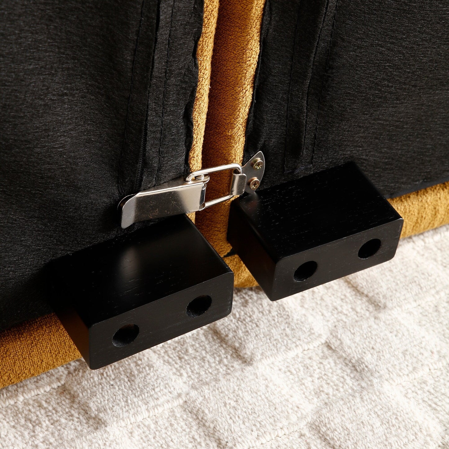 Canapé moderne Teddy 3 places à assise profonde avec pieds en bois et rembourrage pour le salon