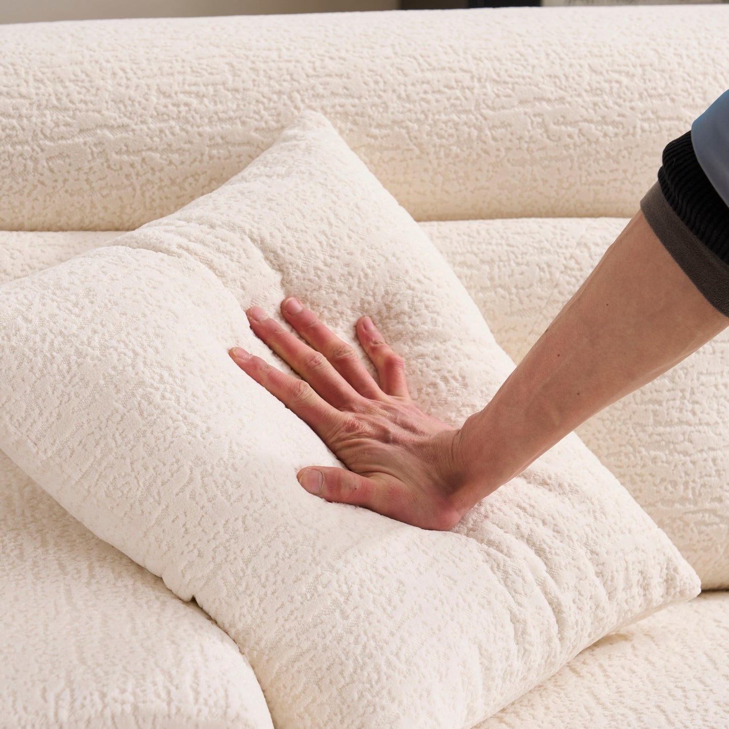 Canapé modulable convertible en L 4 places en chenille moderne avec 2 coussins pour salon d'appartement