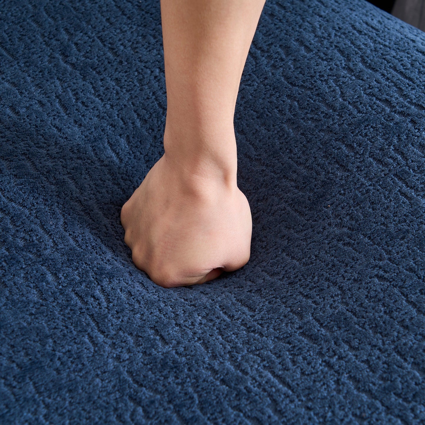 Canapé modulaire moderne en L en chenille avec méridienne incurvée et 4 coussins pour le salon