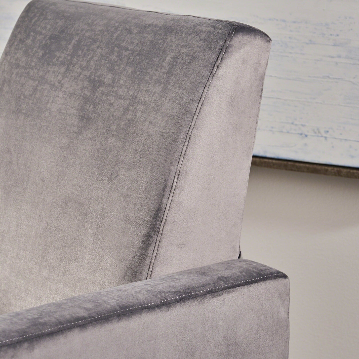 Fauteuil inclinable moderne rembourré en velours avec repose-pieds et pieds en acier inoxydable