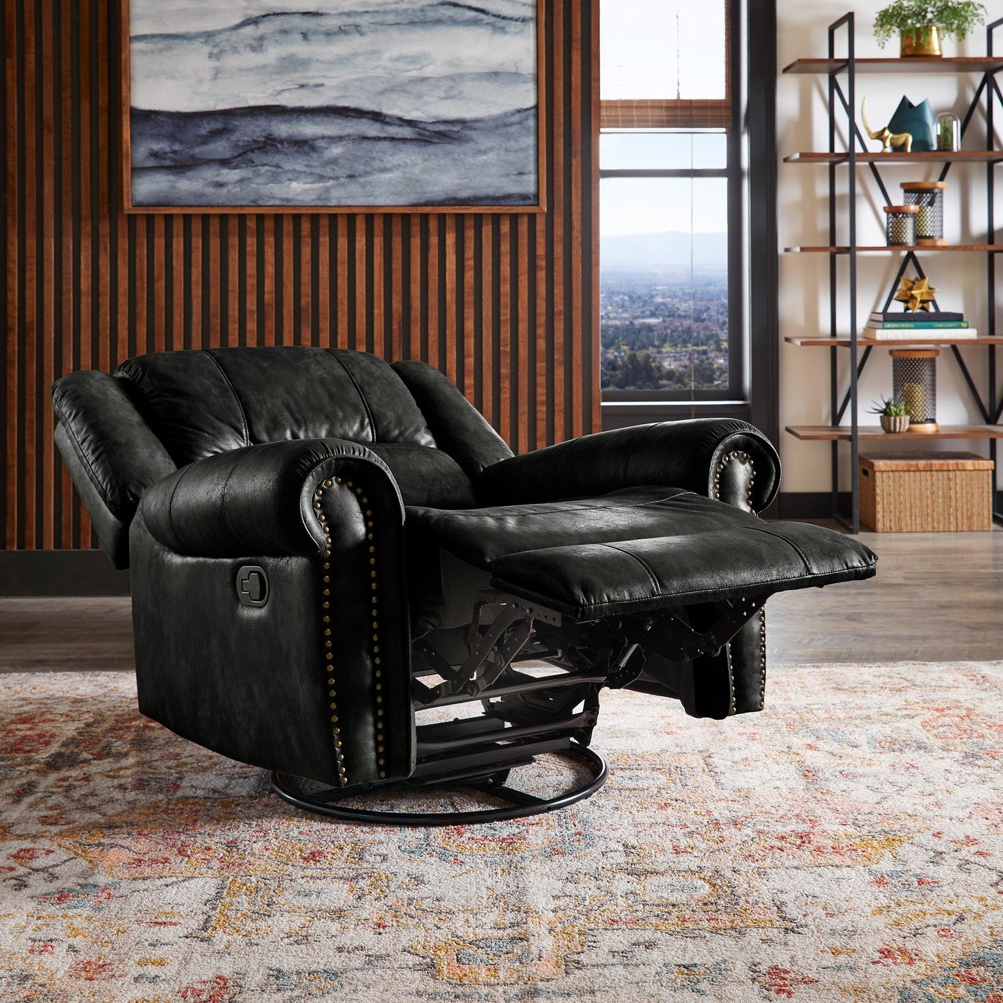 Fauteuil inclinable pivotant à clous Monroe en microfibre polie par iNSPIRE Q Classic