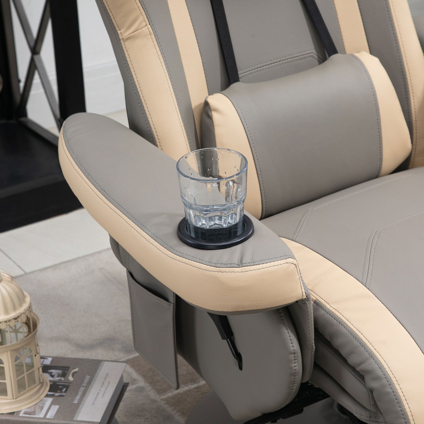 Fauteuil inclinable pivotant en cuir synthétique avec repose-jambes réglable, porte-gobelet et poche de rangement