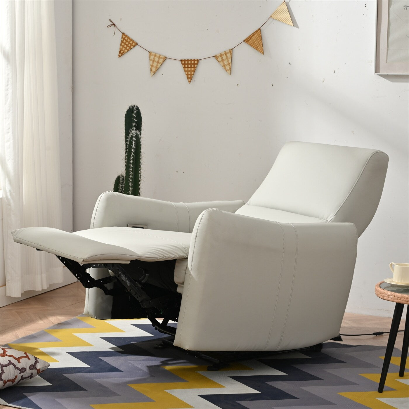 Fauteuil inclinable électrique en cuir PU avec port USB-C et capacité de charge de 150 kg