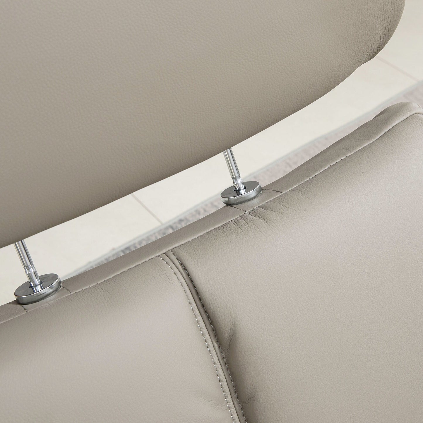 Fauteuil inclinable avec pouf