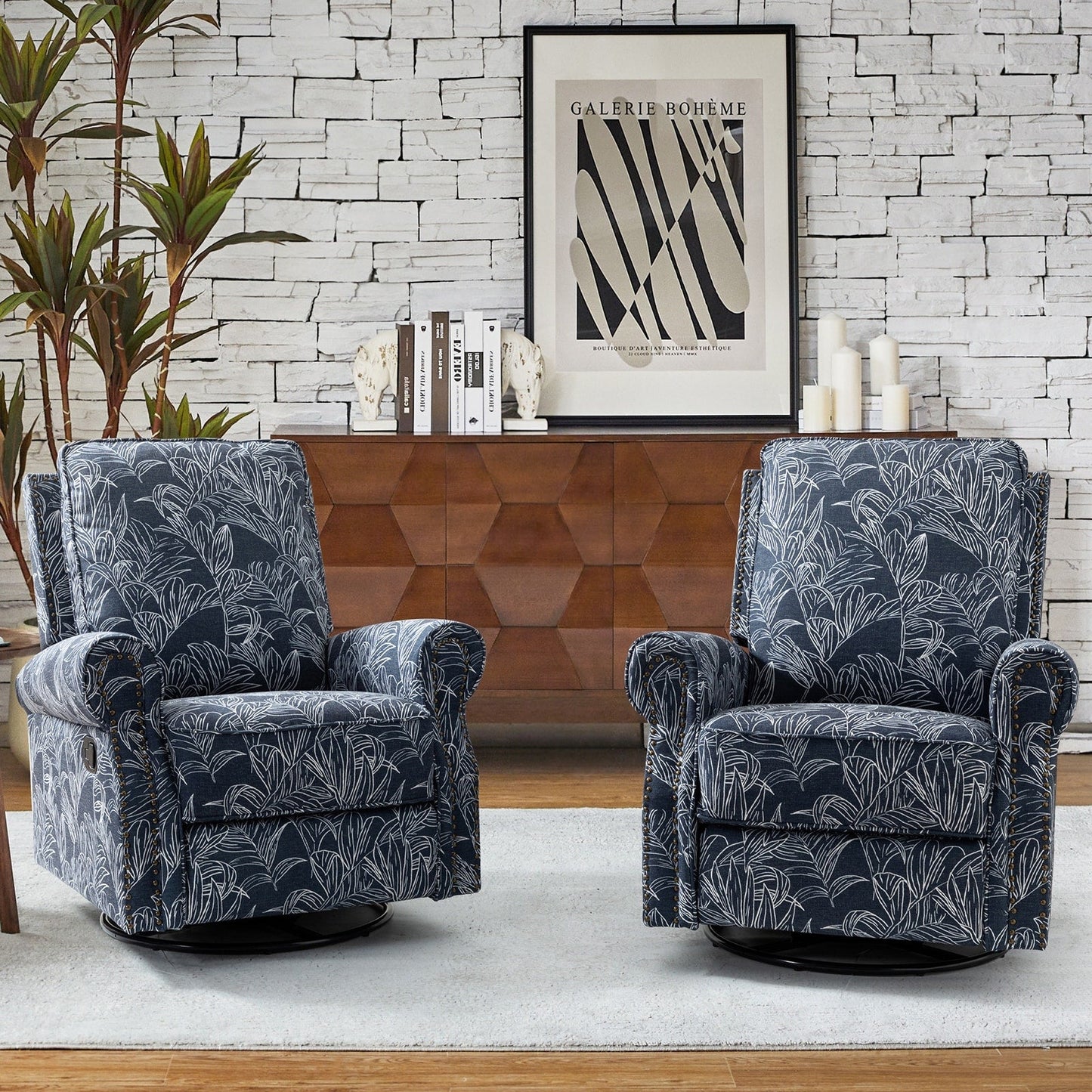 Fauteuil inclinable pivotant à bascule et à imprimé floral Roderich Farmhouse avec accoudoirs roulés, lot de 2 par HULALA HOME