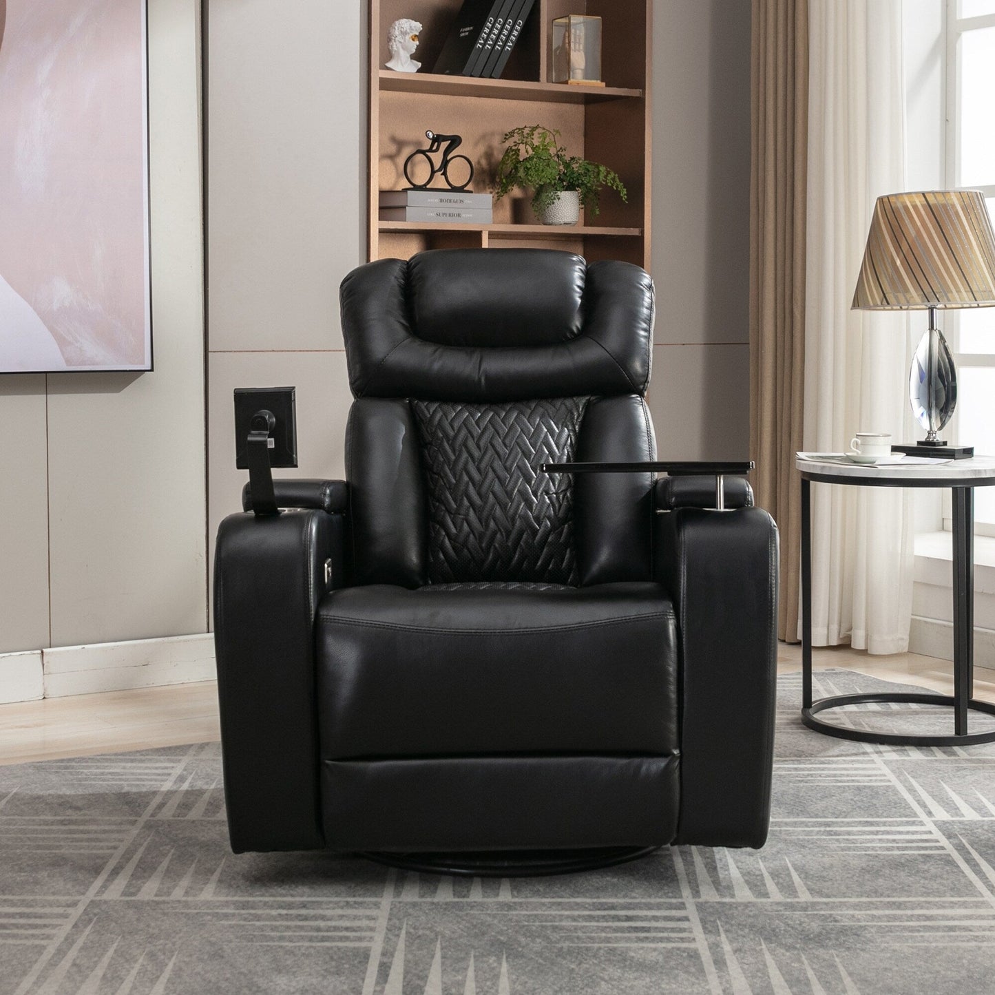 Fauteuil inclinable électrique pivotant à 270° en cuir synthétique avec support de dossier, tablette, support de téléphone, port USB et rangement dissimulé pour les accoudoirs.