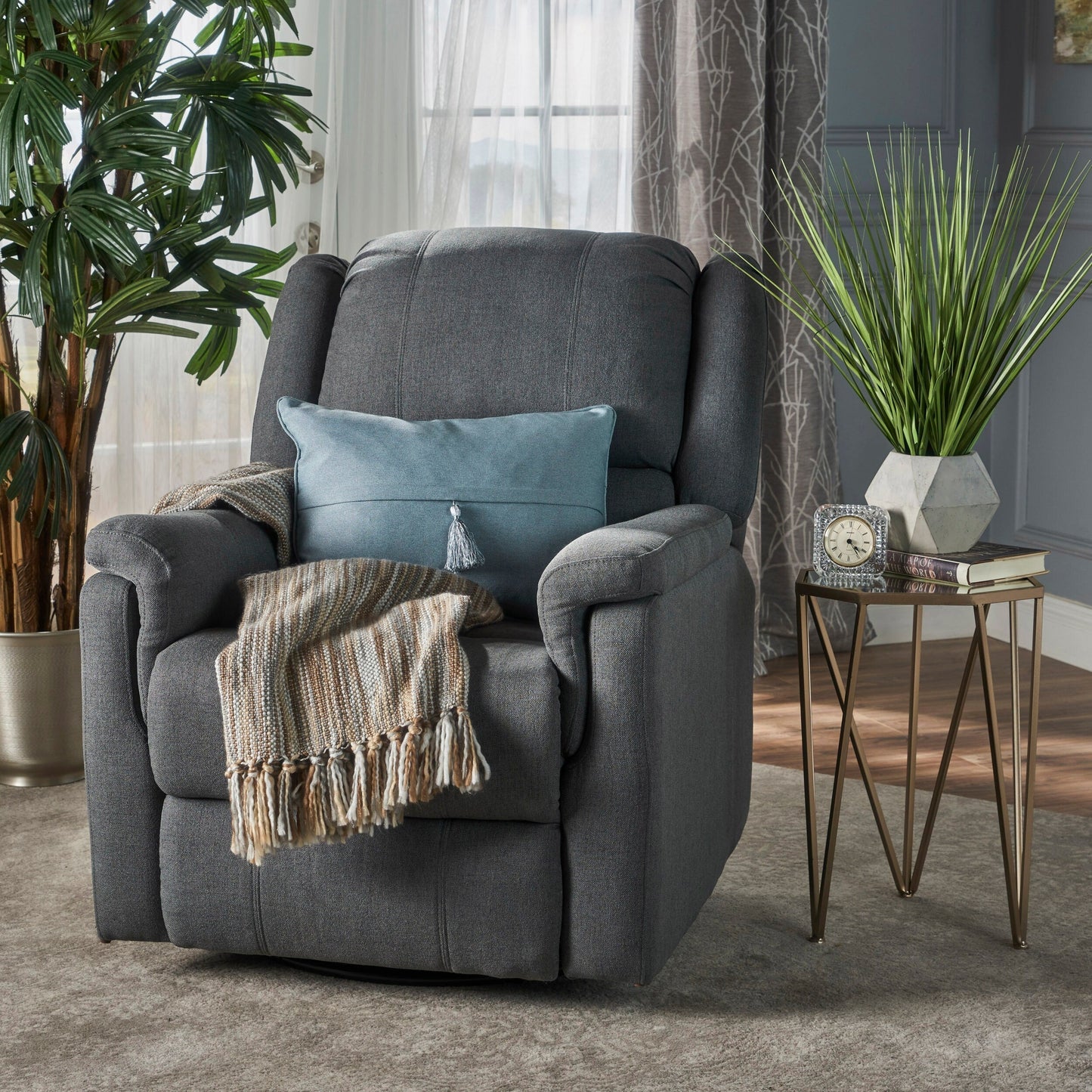 Fauteuil inclinable manuel en tissu Roomfitters avec mécanisme pivotant