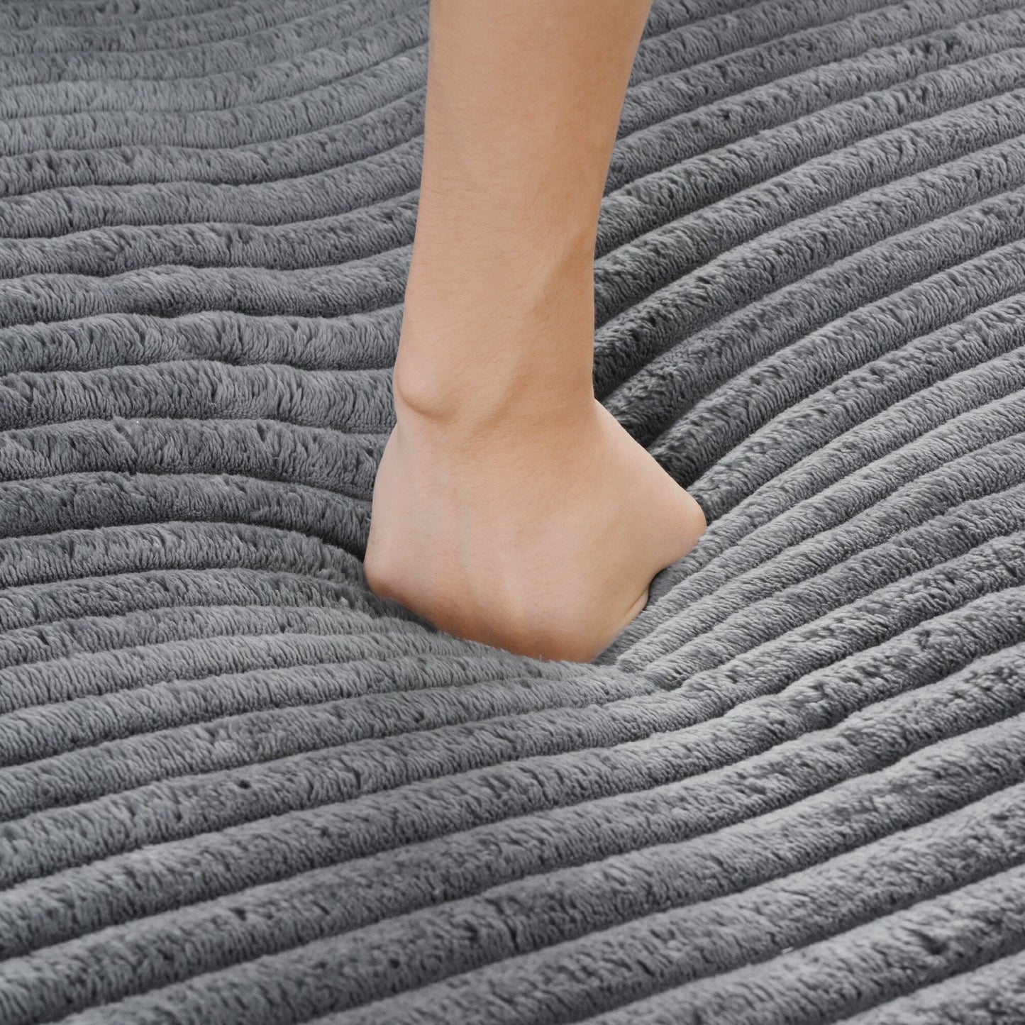 Canapé-lit sectionnel surdimensionné Roomfitters, avec méridienne, canapé-lit en velours côtelé, ports USB et porte-gobelets