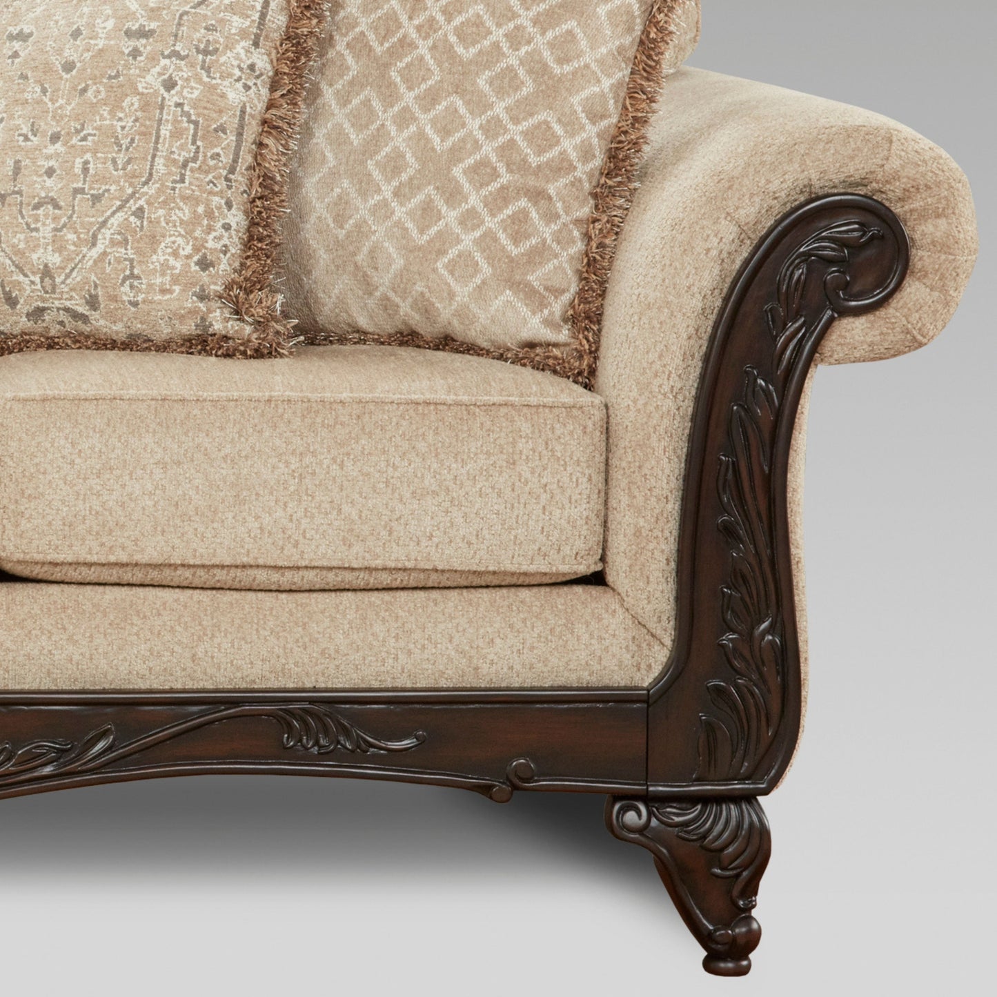 Canapé à cadre en bois sculpté Hernen de Roundhill Furniture